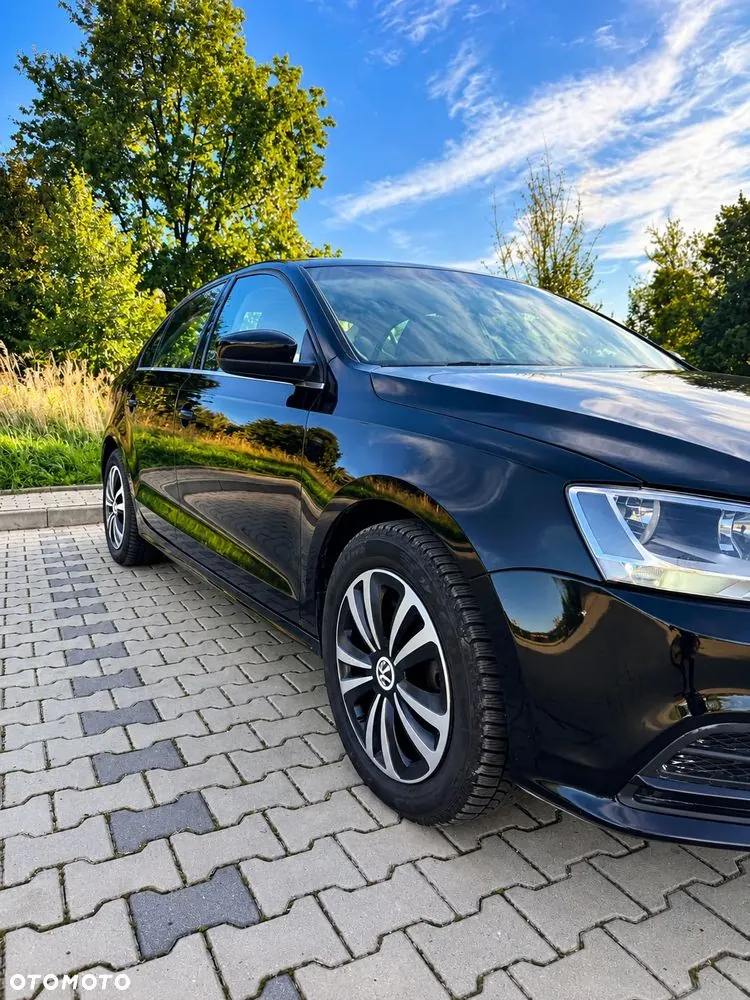 Volkswagen Jetta 2017 photo 4