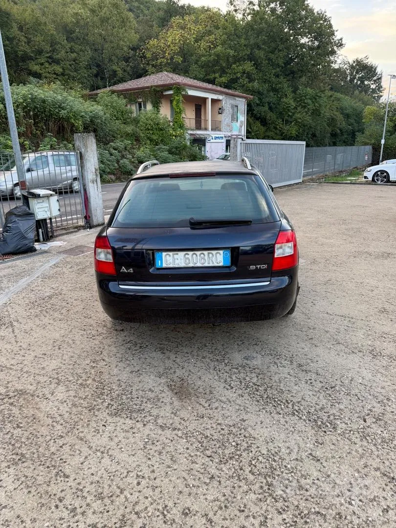 Audi A4 2004 photo 5