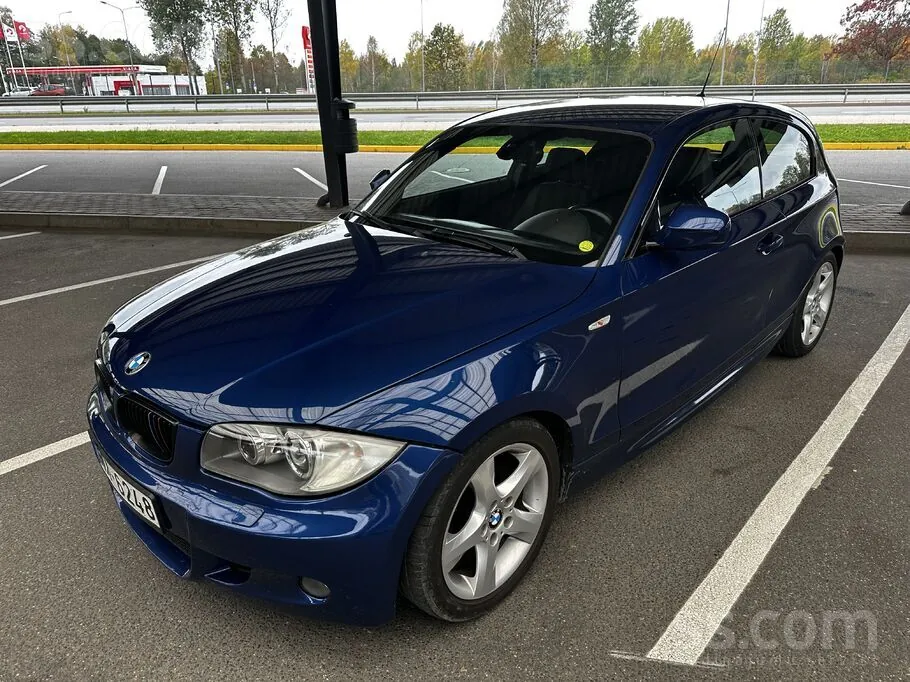 BMW 120 2010 photo 3