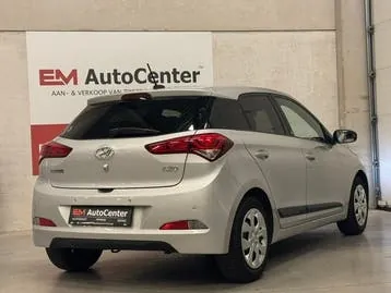 Hyundai I20 2018 photo 3