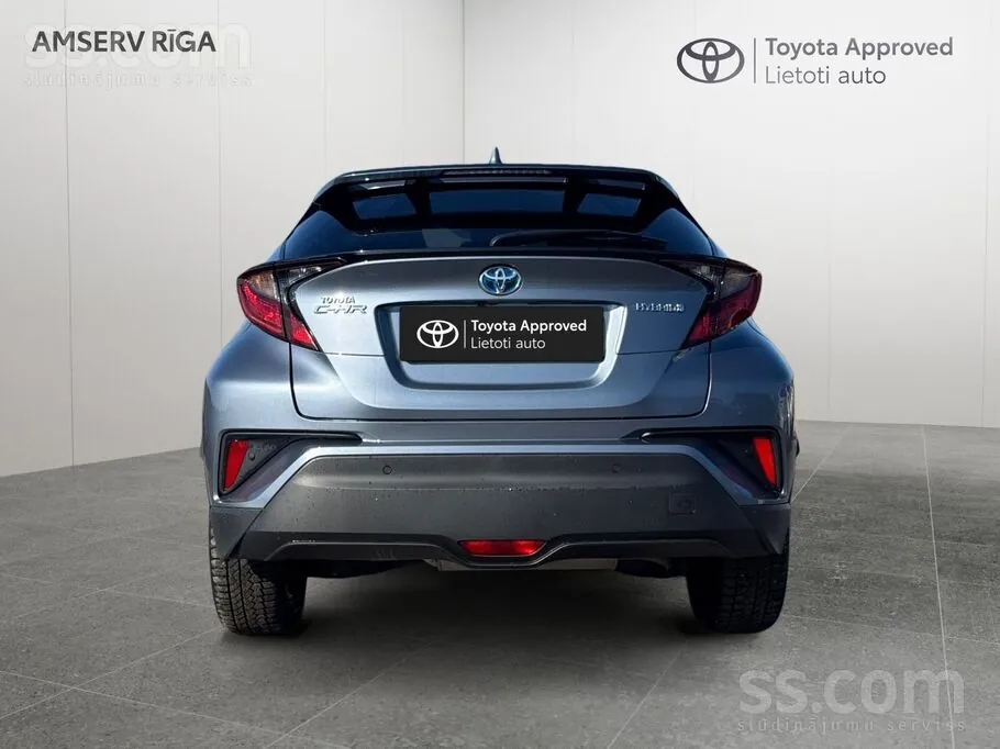 Toyota C-Hr 2023 photo 4