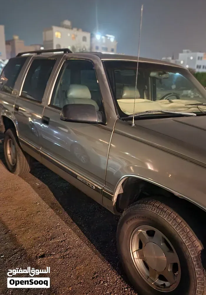 GMC Yukon 1999 photo 4