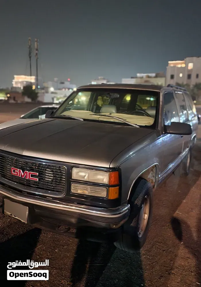 GMC Yukon 1999 photo 3