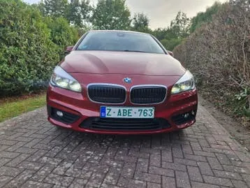 BMW 218I Active Tourer 2016 photo 2
