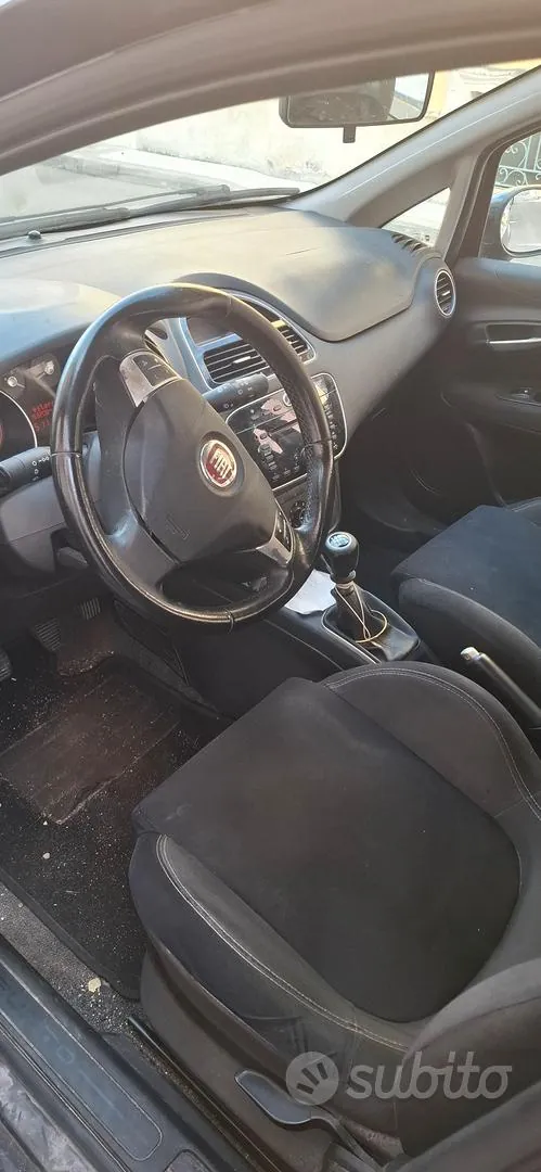 Fiat Punto 2016 photo 3