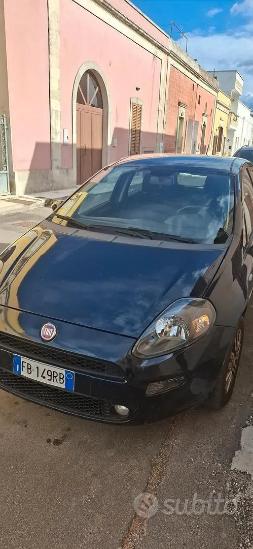 Fiat Punto 2016 photo 2