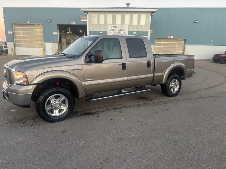 Ford F350 2005 photo 2