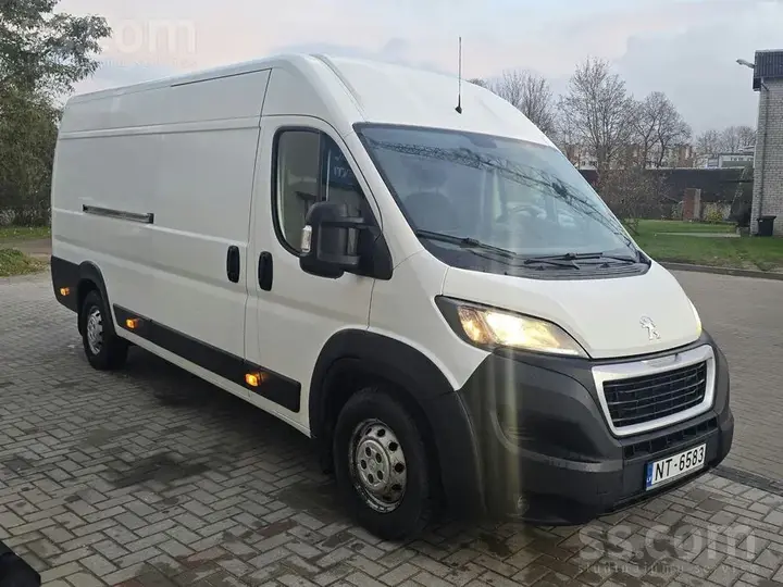 Peugeot Boxer 2020 photo 3