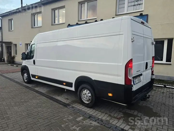 Peugeot Boxer 2020 photo 2