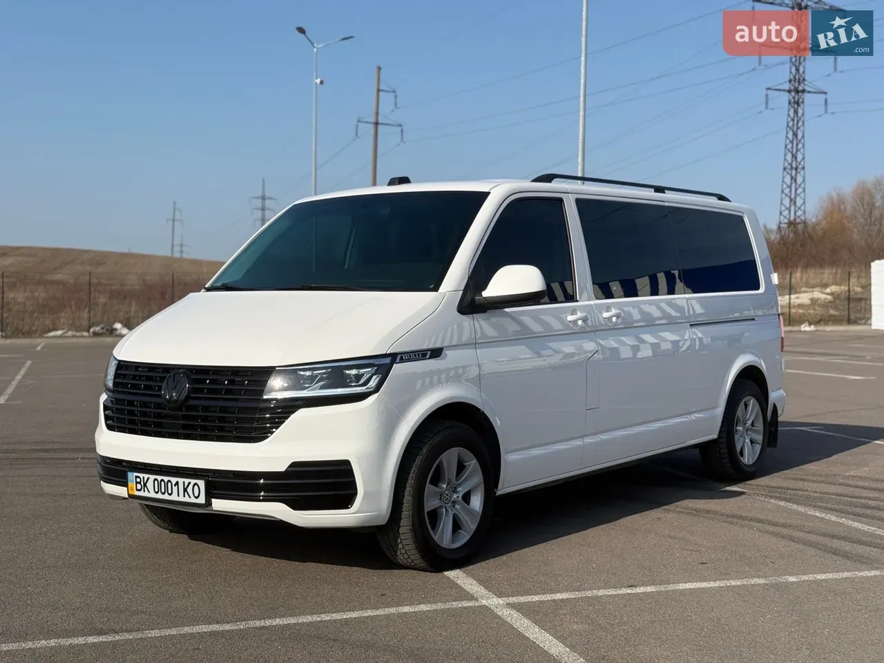 Volkswagen Transporter 2020 photo 2