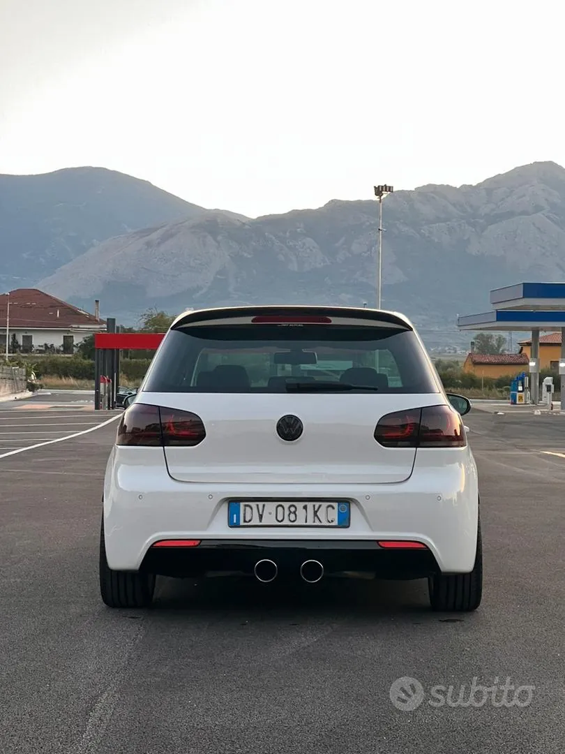 Volkswagen Golf 2009 photo 3