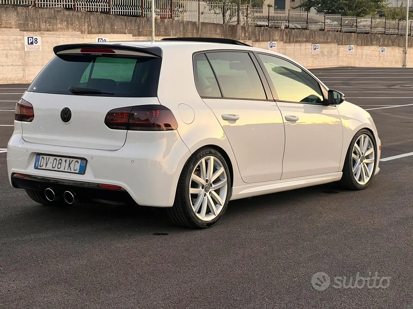 Volkswagen Golf 2009 photo 4