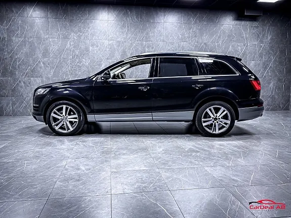 Audi Q7 2013 photo 4