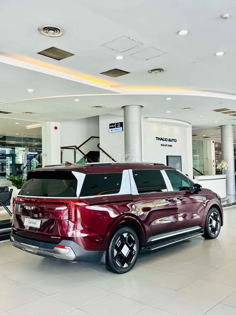 Kia Carnival 2025 photo 4
