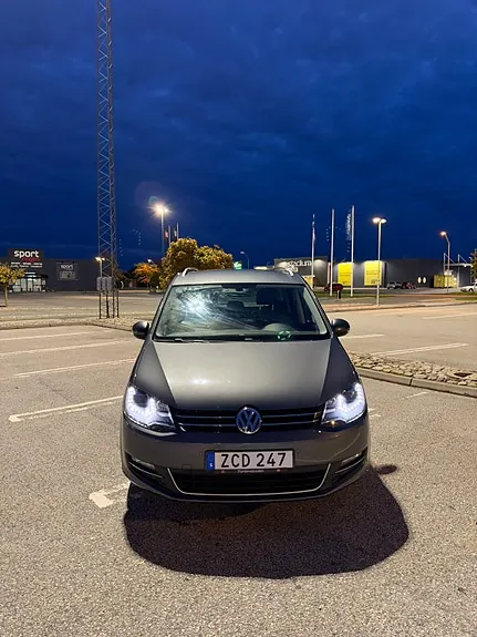 Volkswagen Sharan 2018 photo 2
