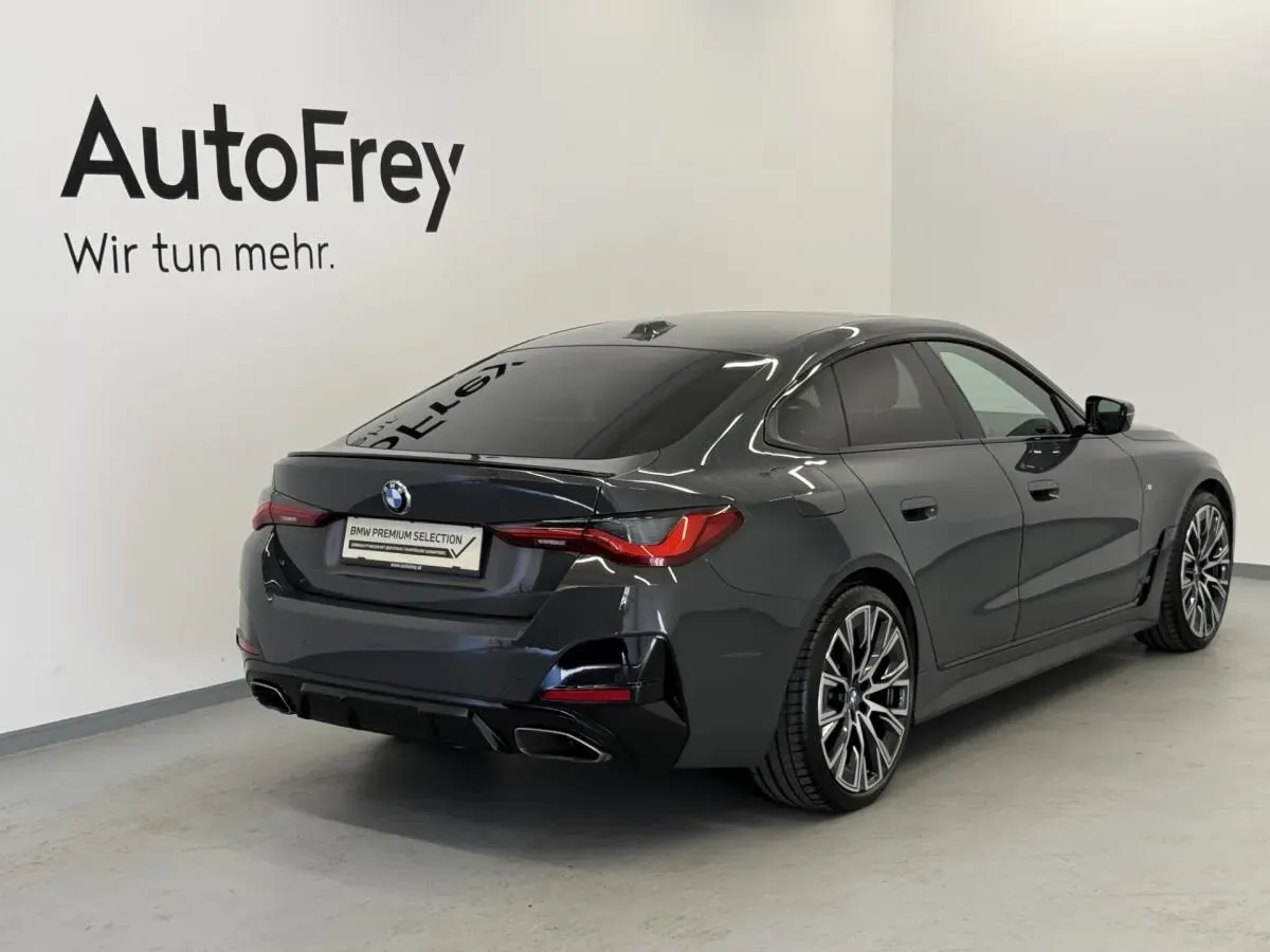 BMW 4 Series 2023 photo 2