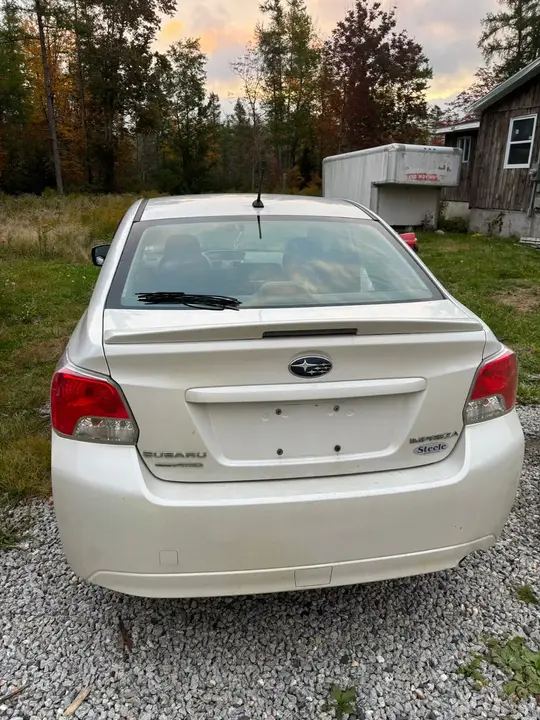 Subaru Impreza 2015 photo 3