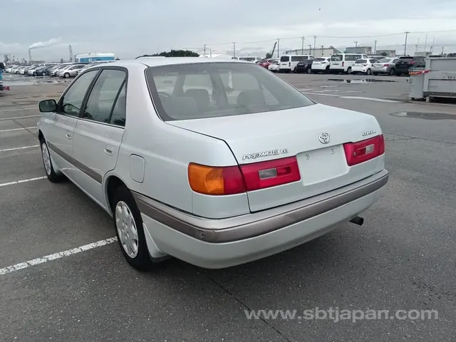 Toyota Corona Premio 1996 photo 3