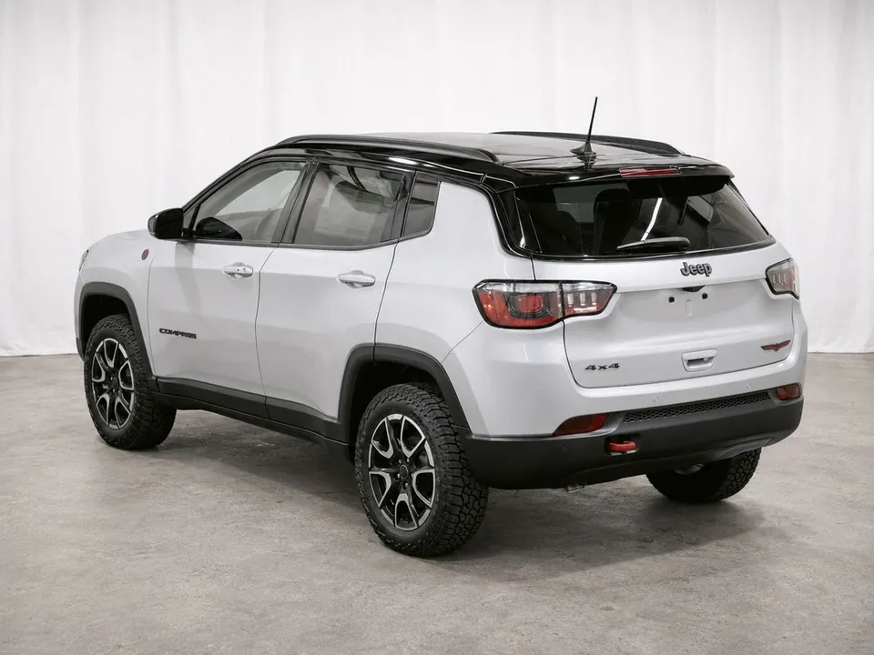 Jeep Compass 2026 photo 4