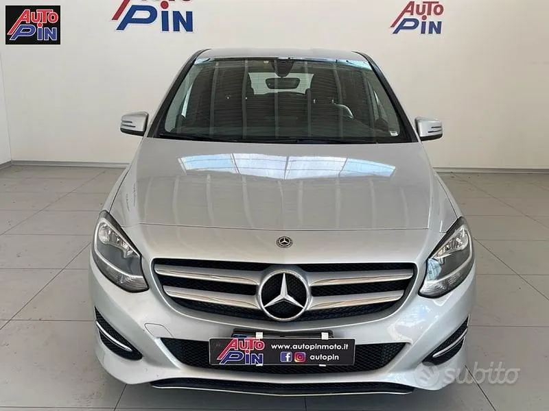 Mercedes-Benz Class B 2017 photo 2