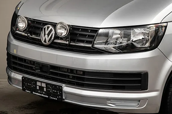 Volkswagen Caravelle 2016 photo 5