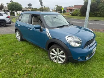 Mini Countryman 2012 photo 2
