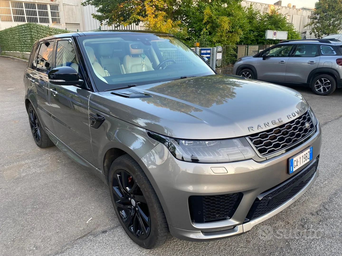 Land Rover Range Rover Sport 2020 photo 3
