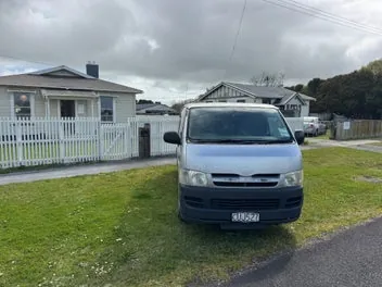 Toyota Hiace 2005 photo 4
