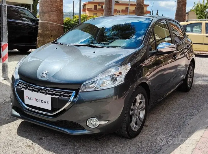 Peugeot 208 2017 photo 3