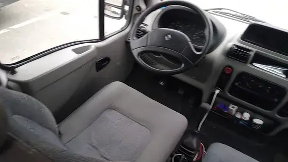 Renault Master 2010 photo 2