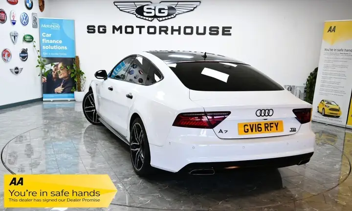 Audi A7 2016 photo 2