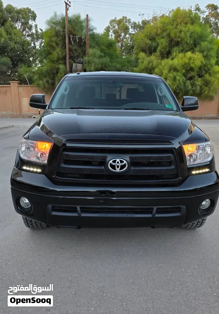Toyota Tundra 2011 photo 3