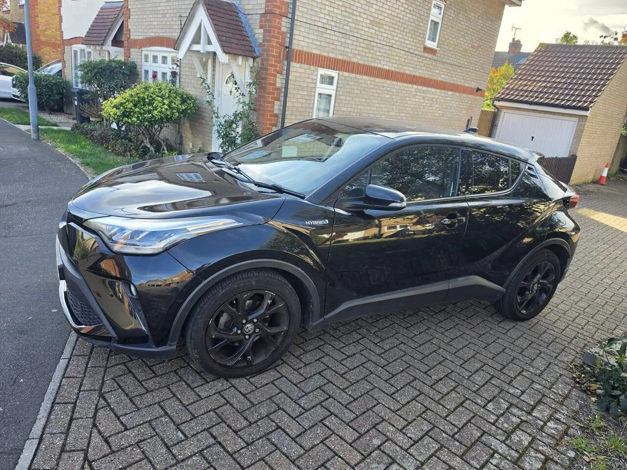 Toyota C-Hr 2020 photo 3