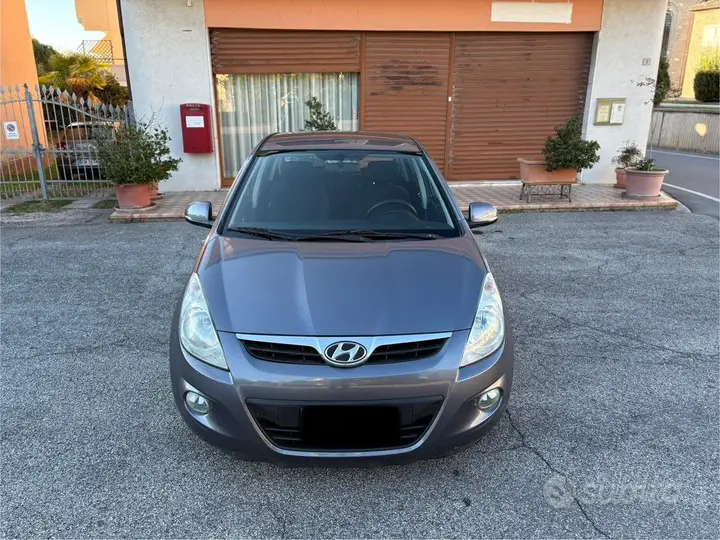 Hyundai I20 2012 photo 4
