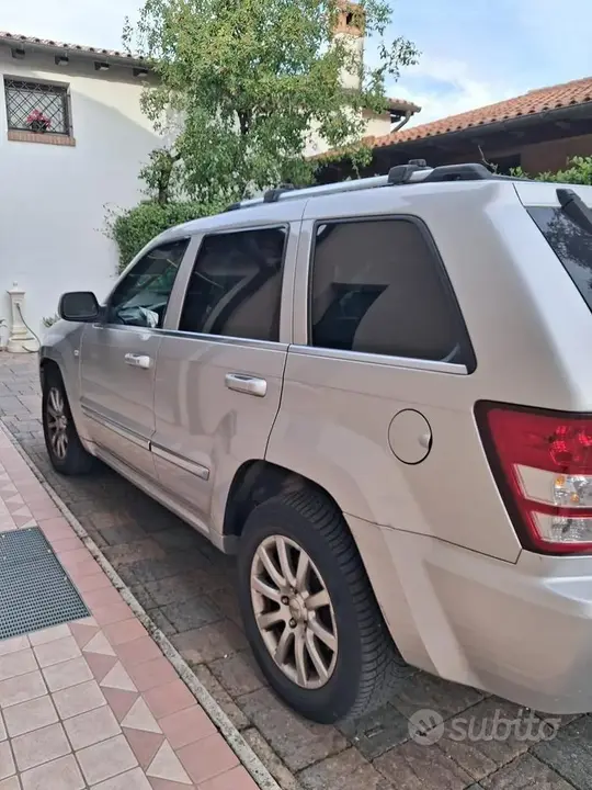 Jeep Grand Cherokee 2008 photo 2