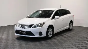 Toyota Avensis 2013 photo 4
