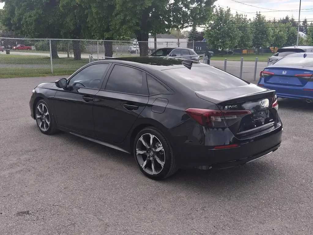 Honda Civic 2025 photo 4