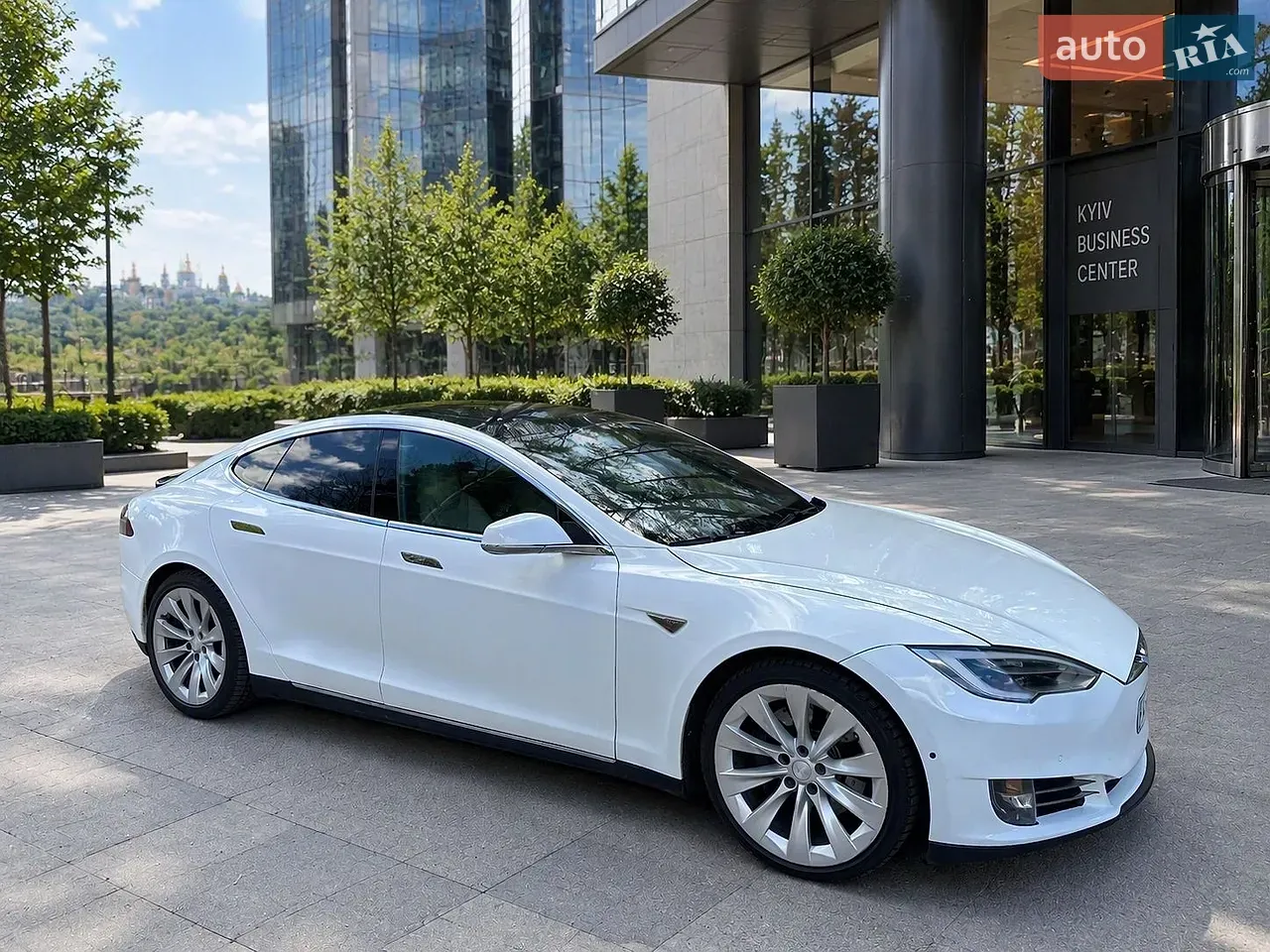 Tesla Model S