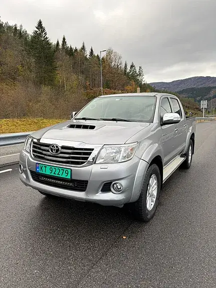 Toyota Hilux