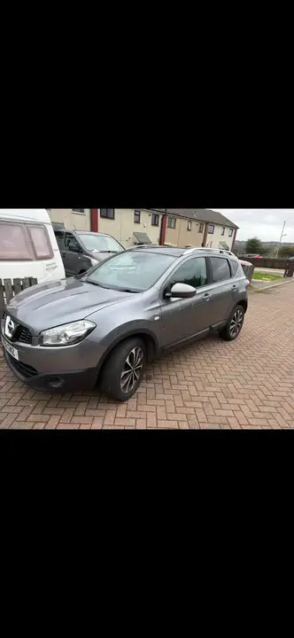 Nissan Qashqai 2011 photo 2