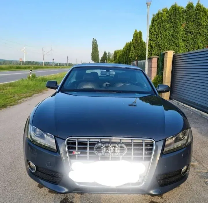 Audi A5 2009 photo 2