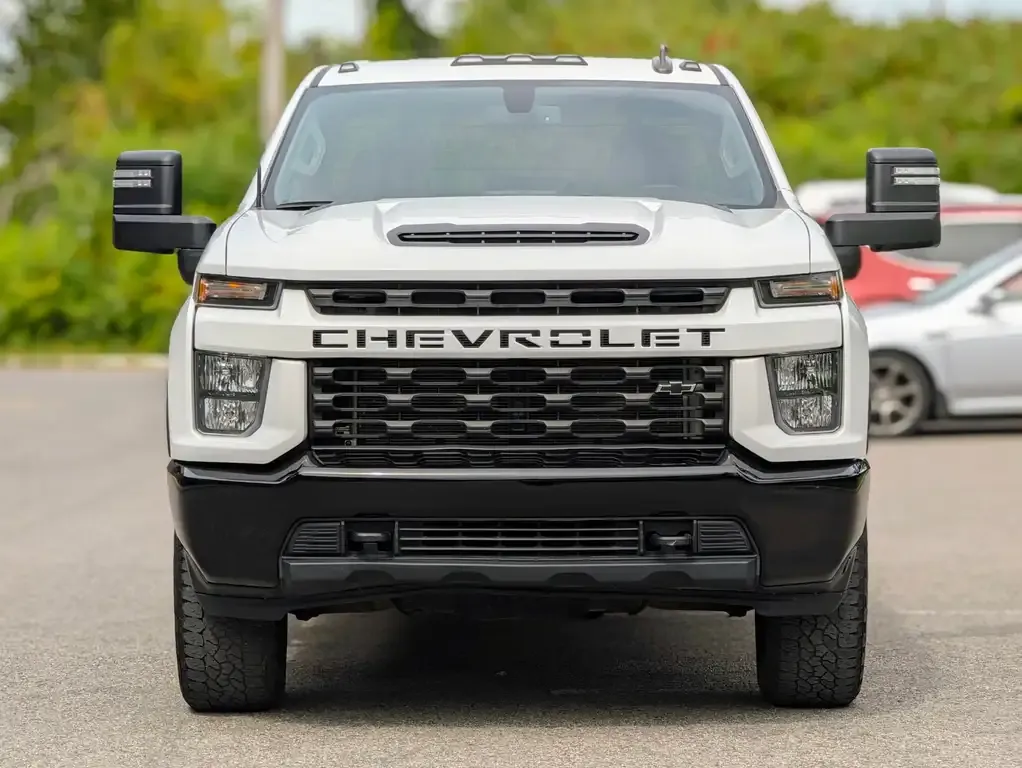 Chevrolet Silverado 2500 2020 photo 2