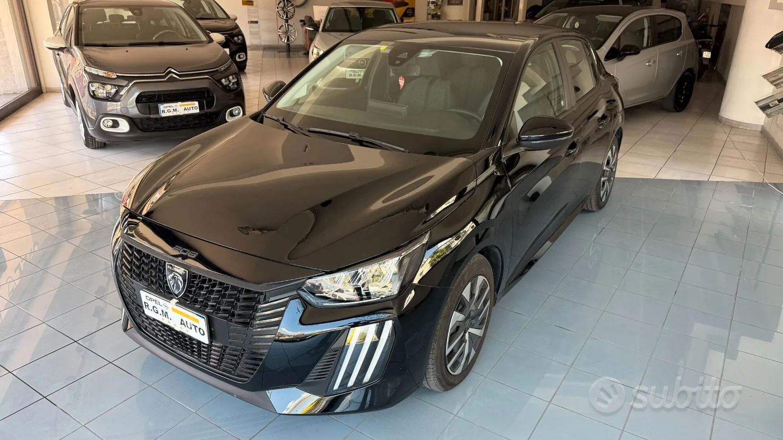 Peugeot 208 2024 photo 2