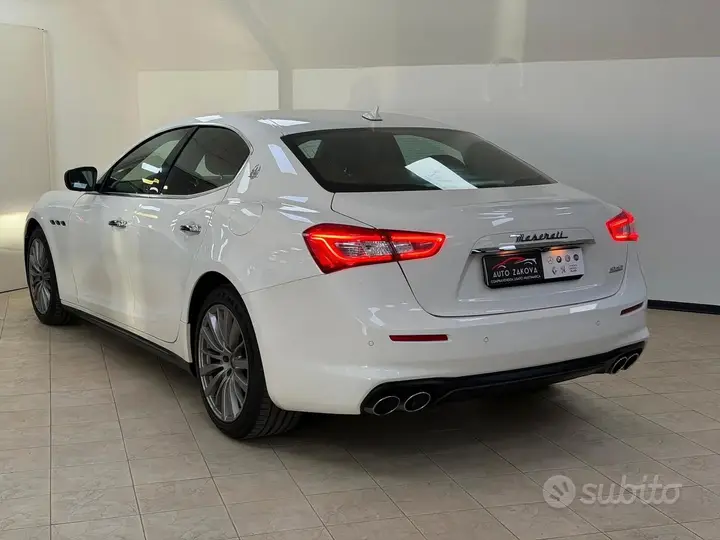 Maserati Ghibli 2018 photo 2