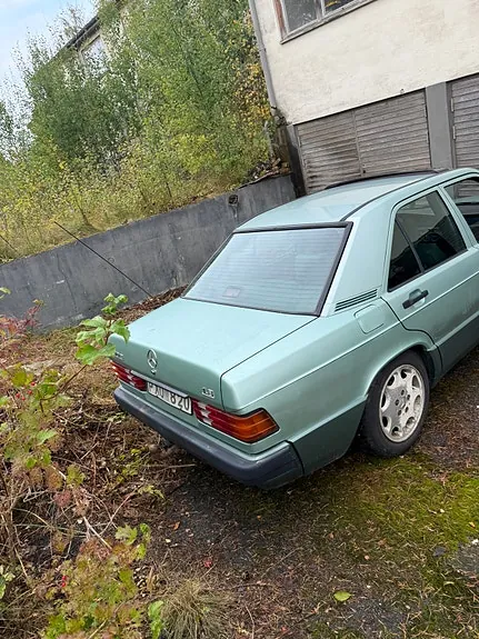 Mercedes-Benz 190 E