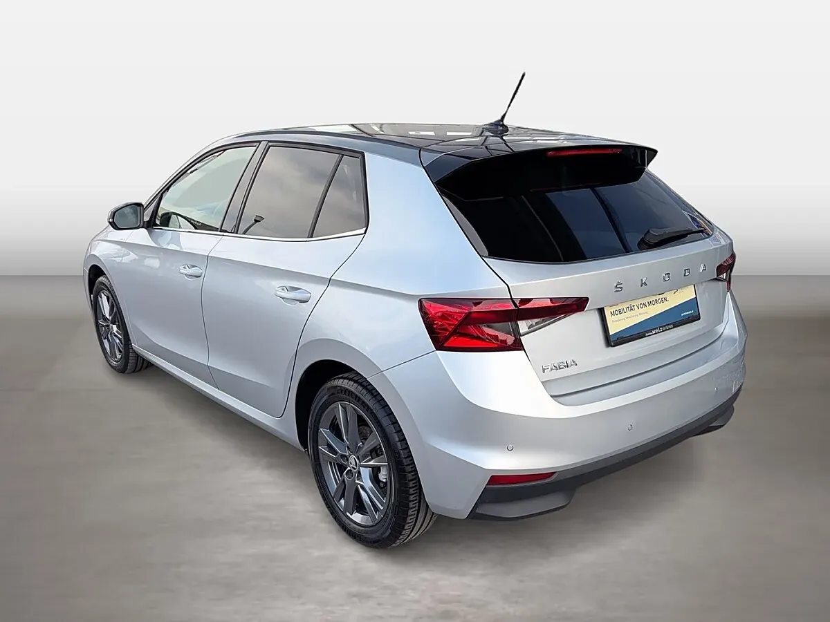 Skoda Fabia 2022 photo 3