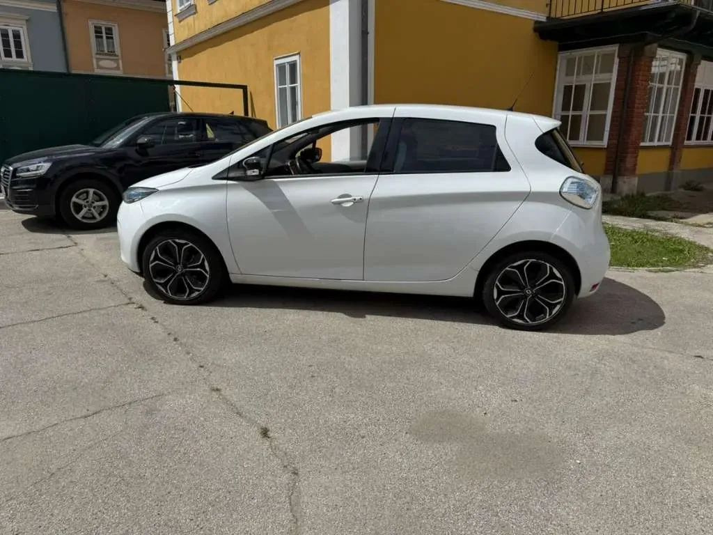 Renault Zoe 2016 photo 2