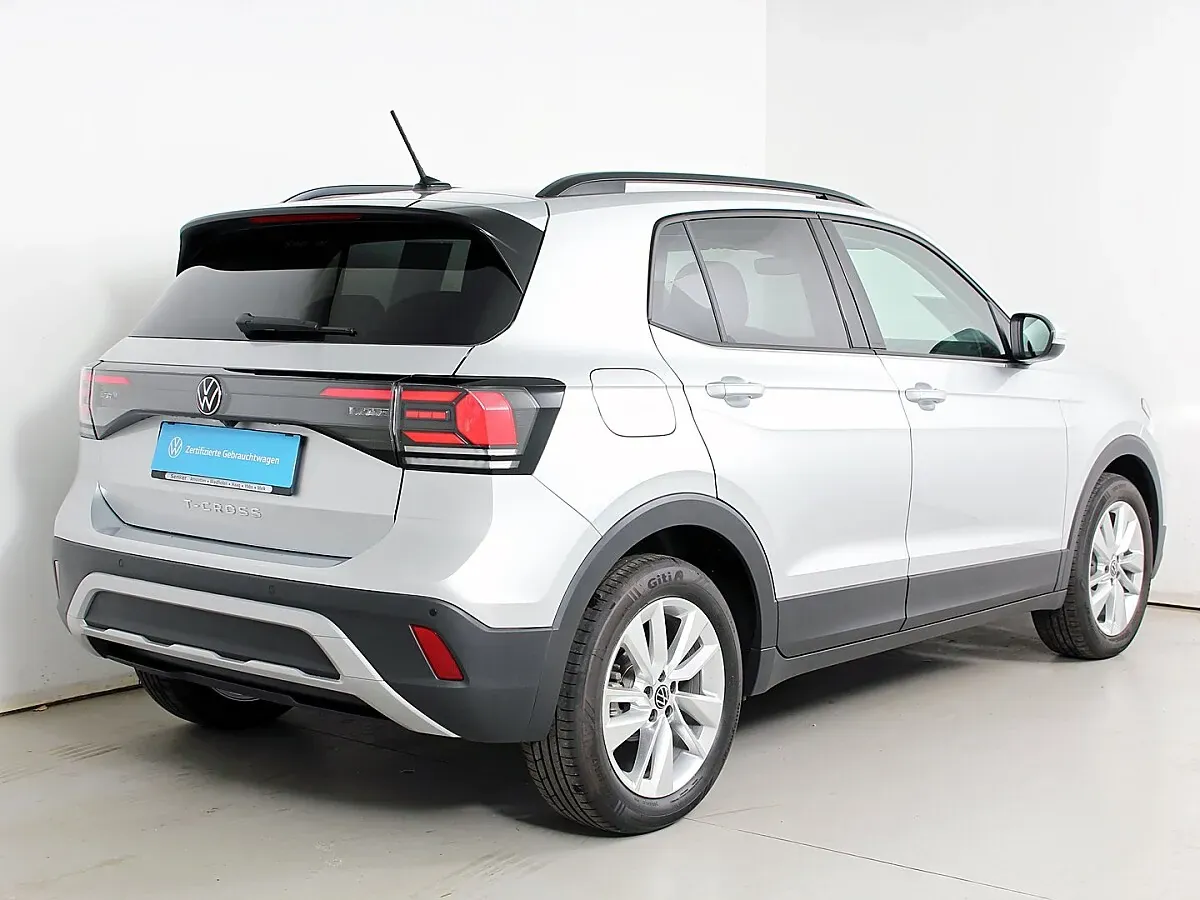 Volkswagen T-Cross 2026 photo 2