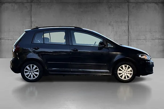 Volkswagen Golf Plus 2011 photo 3