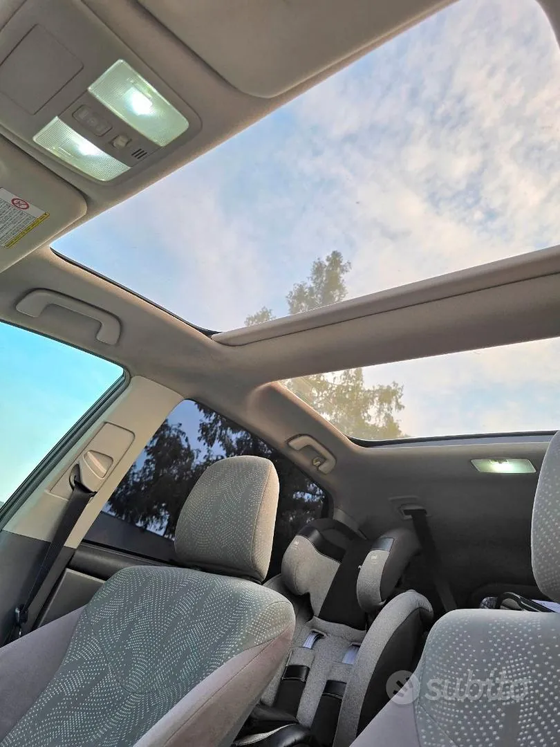 Toyota Prius 2013 photo 5